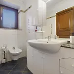Tanya Apartment *