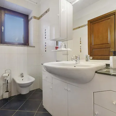 Tanya Apartment *